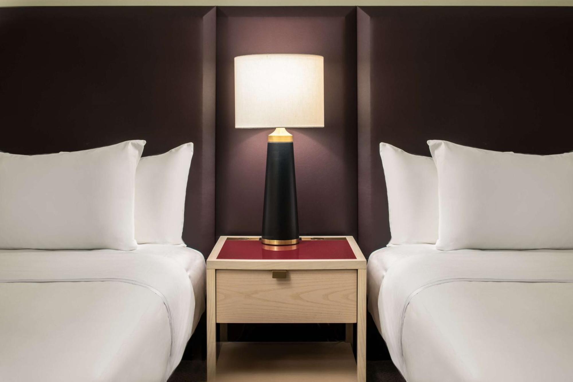 Hotel Savoy Kansas City, Tapestry Collection By Hilton Eksteriør billede